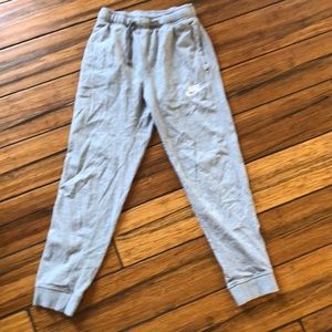 Nike Jogger youth medium gray